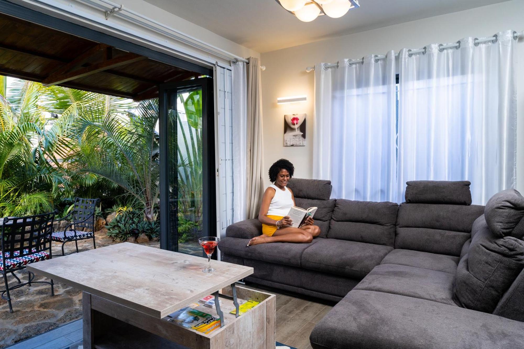 Preety Blue Residence Villas グランベ エクステリア 写真